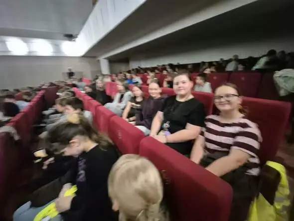 Uczniowie z Inowrocławia obejrzeli spektakl o bezpieczeństwie w sieci
