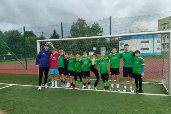 Młodzi piłkarze z Gniewkowa niepokonani w eliminacjach do mistrzostw powiatu