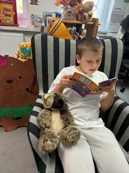 Dzień Głośnego Czytania w Rojewie – biblioteka zaprosiła najmłodszych do świata książek