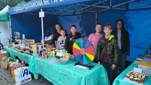 VII Festyn Ekologiczny w Gniewkowie – szkoła promowała ekologię na swoim stoisku