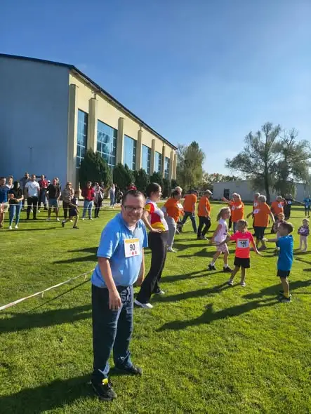 120 zawodników na starcie 1. biegu i marszu NW w Janikowie