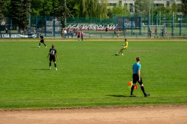 Znicz wraca na ligowe boiska: inauguracja sezonu w Gniewkowie