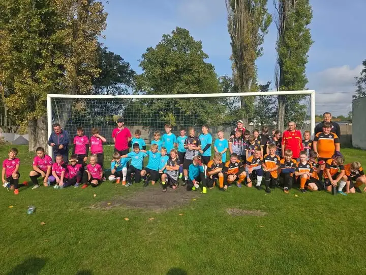 Orlicy Starsi z Znicza na turnieju OdPasjiDoFutbolu w Inowrocławiu