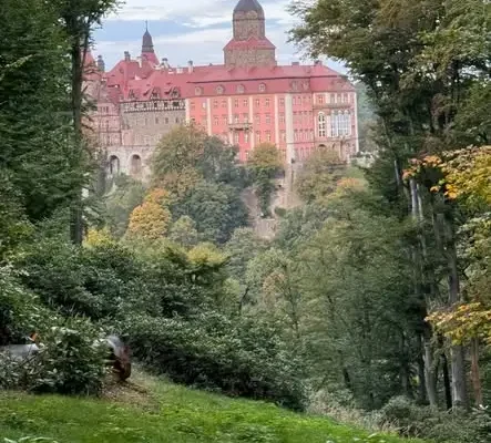 Trzy dni pełne historii: Dolny Śląsk i Czechy w podróży z GOK Gniewkowo