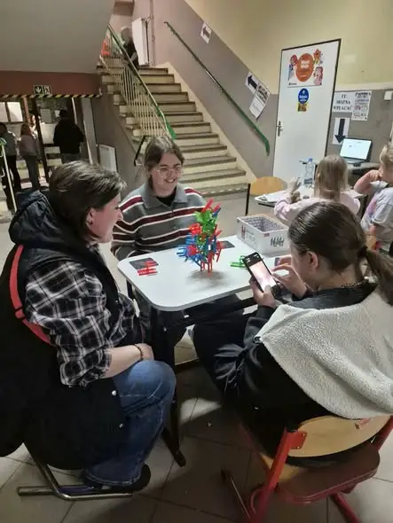 Rodzinne Granie w Gnojnie – planszówki, które pomogły w leczeniu