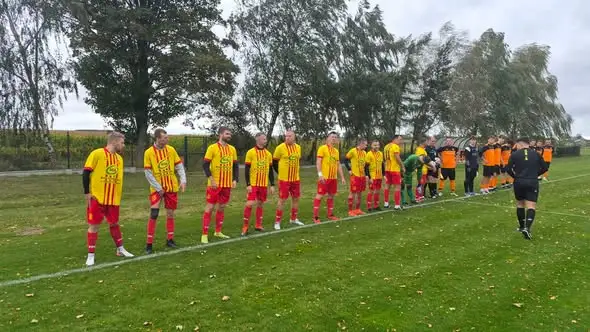 Znicz Rojewo wygrywa hit B-klasy z Notecią Inowrocław 4:3