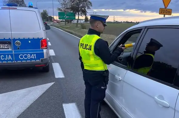 Trzeźwe popołudnie na Kujawach i Pomorzu: 25,6 tys. kontroli, 30 kierujących po alkoholu