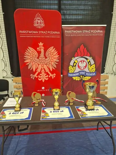 Inowrocław gości strażaków- tenisistów. Ruszyły XXV Mistrzostwa Województwa