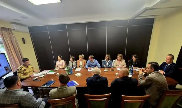 Kruszwica: Straż Pożarna szkoli szkoły i przedszkola na wypadek zagrożenia z powietrza
