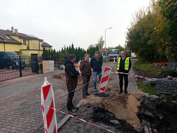 Gniewkowo: trwa budowa odwodnienia ul. Kątnej