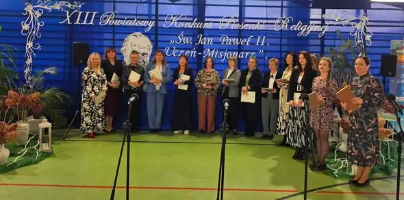 Uczennice z Janikowa nagrodzone w Jaksicach. Sukces w konkursie piosenki religijnej