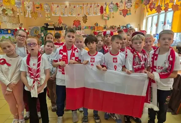 Klasa 2b ze Szkoły Podstawowej nr 2 w Gniewkowie dołączyła do międzynarodowego projektu Active Sister Schools