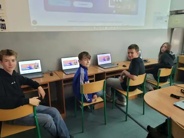 Uczniowie SP5 Inowrocław z sukcesem w IT Fitness Test